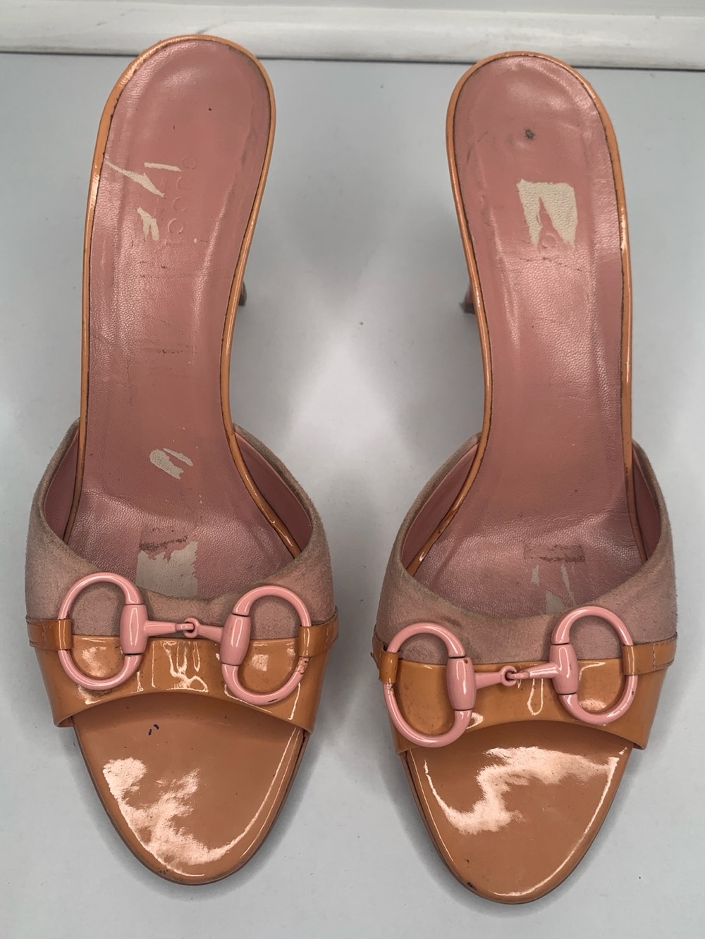 Gucci Women’s Horsebit Peach and Pink Slip-On Heeled Mules - Picture 1 of 9